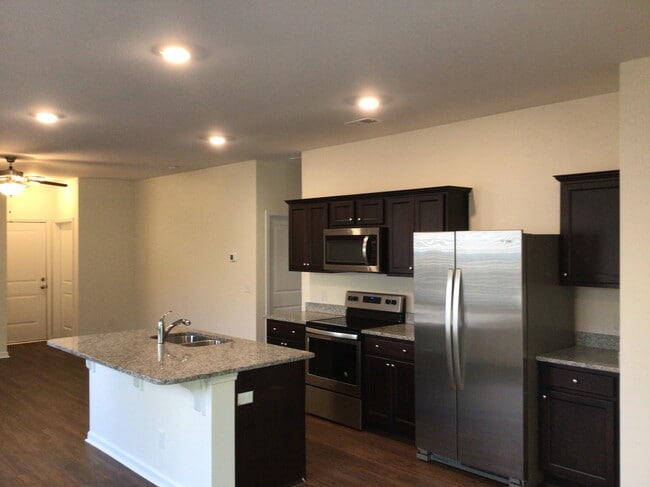 Photo - 128 Orion Way