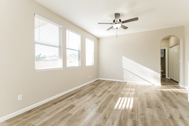 Photo - 573 Fork Mesa Ct