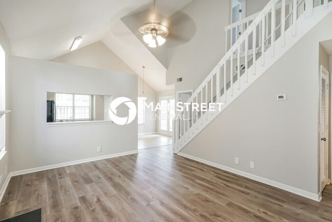 Photo - 3 Bedroom Pet-Friendly Home in HERMITAGE, TN with Main Street Renewal