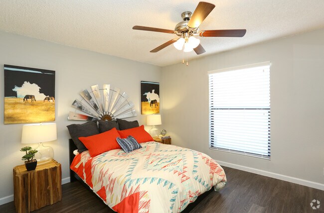 1BR-1BA 667sf Bedroom