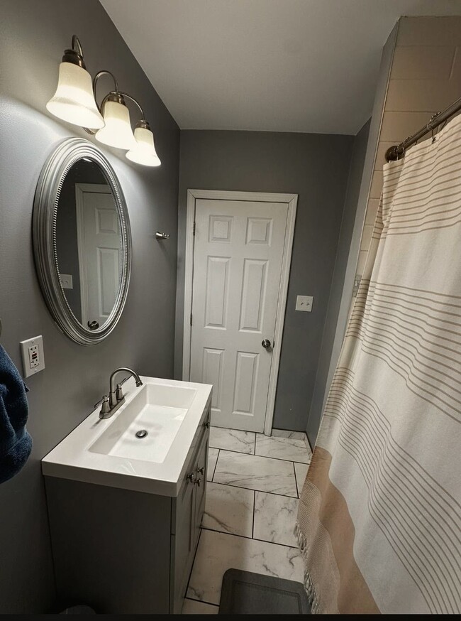 Photo - 13421 S Avenue O Unit Apt1
