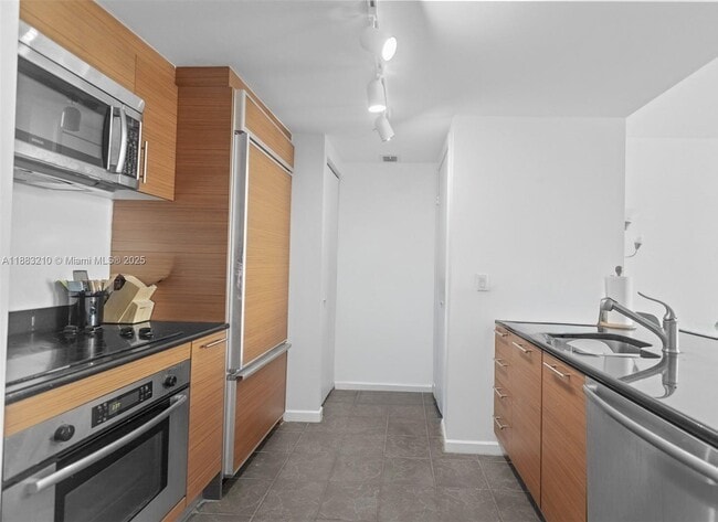 Building Photo - 50 Biscayne Blvd Unit 4707 Rental