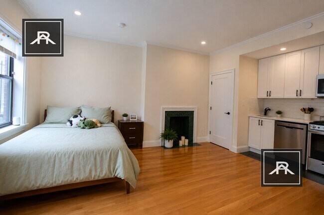 Photo - 901 Beacon St Unit 6