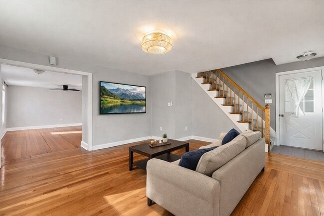 Photo - 12 Wright St Unit 1