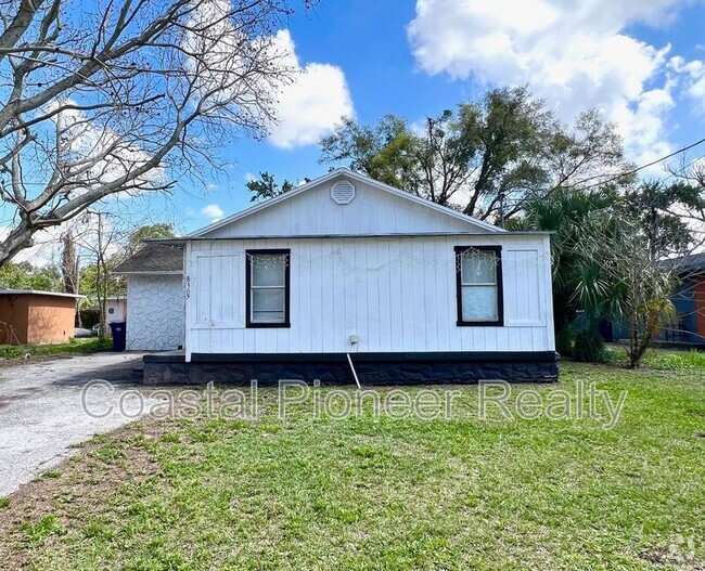 Building Photo - 8307 N Semmes St Rental