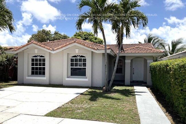 Photo - 14108 SW 145th Pl Casa