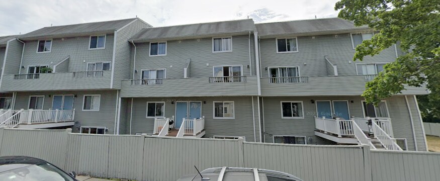 Photo - 150 North Beacon St