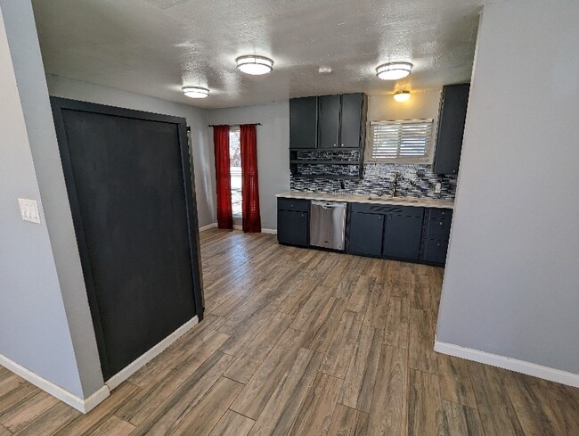 Photo - 1420 Glenwood Ave