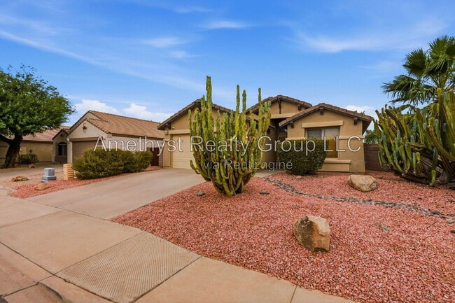 Photo - 6691 S 4 Peaks Pl