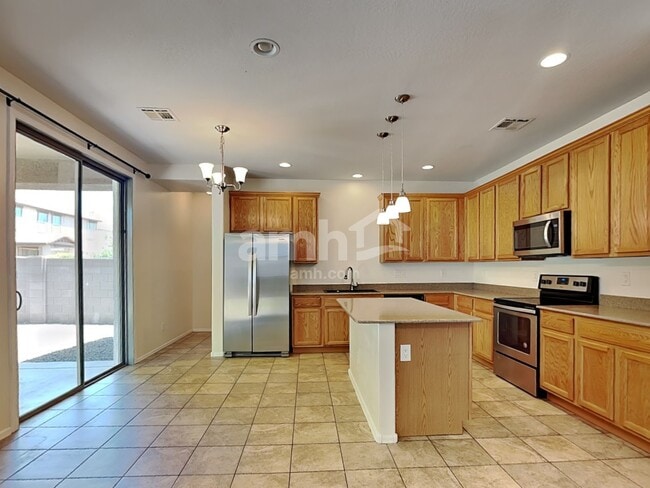 Photo - 3542 E Terrace Ave