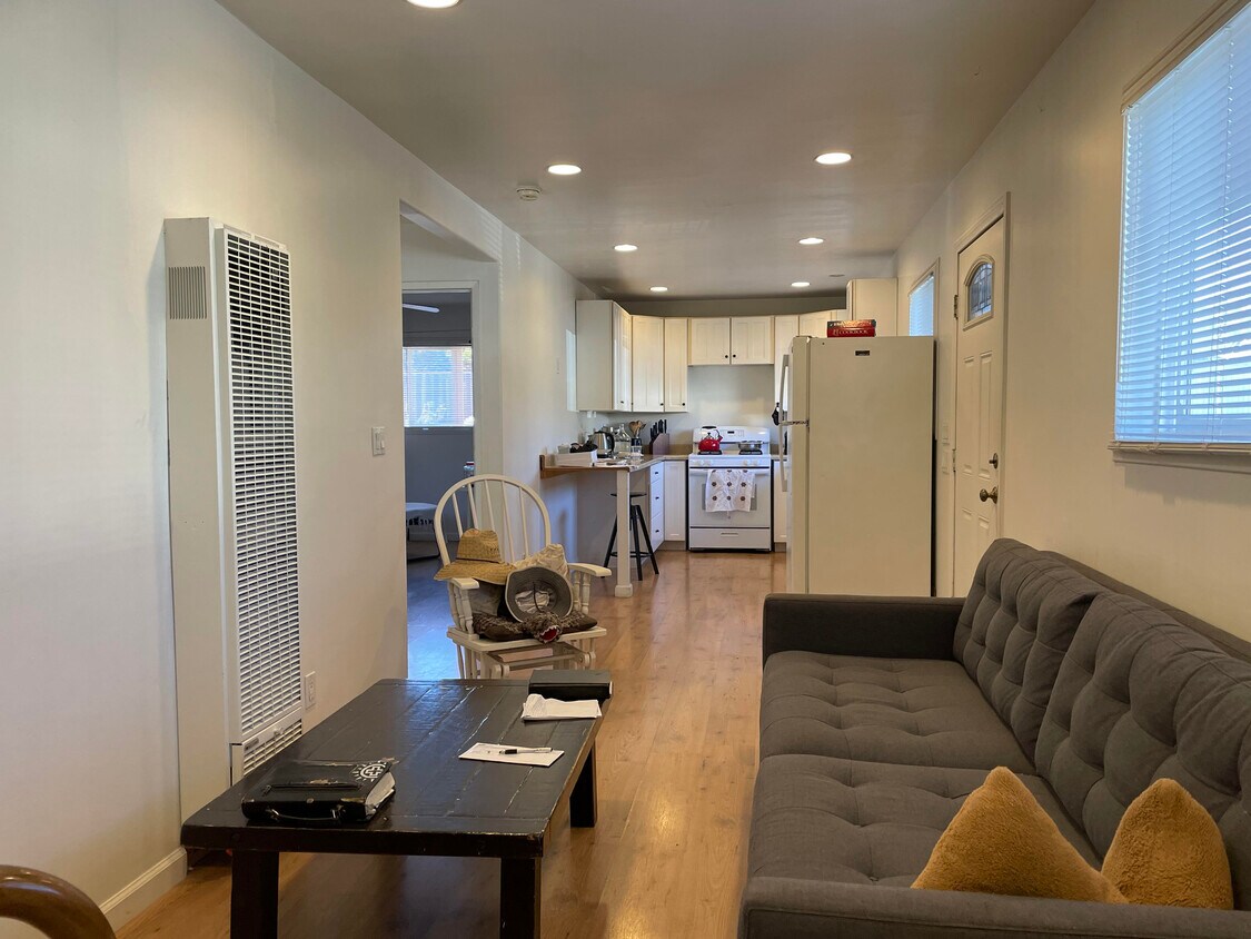 Photo - 815 W 134th St (Gardena, CA)