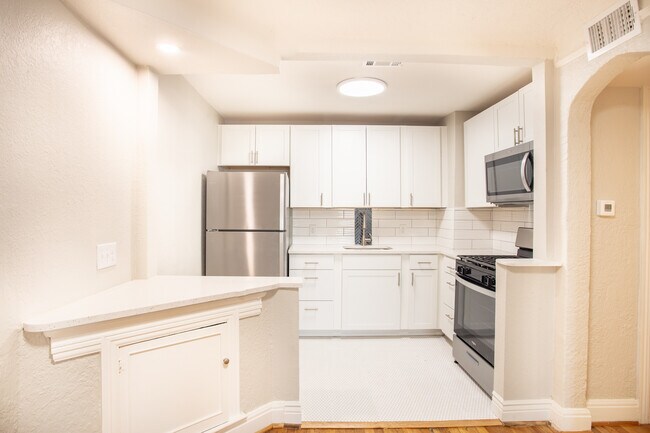 Photo - 3312 Daniel Ave