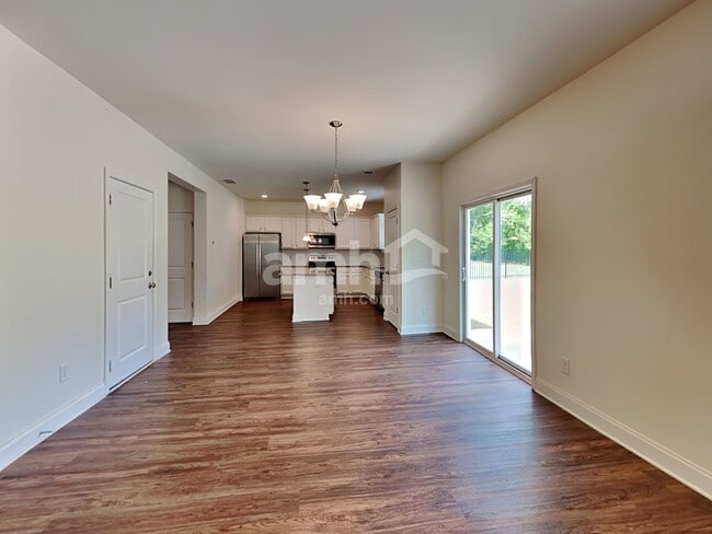 603 Lake Vista Court