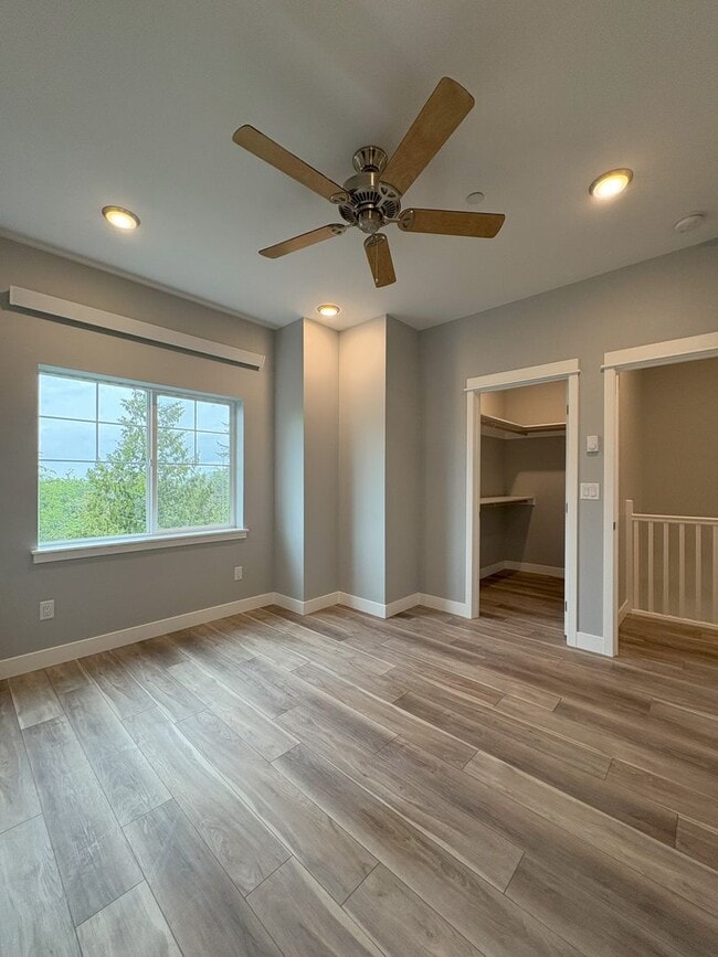 Photo - New Townhome with 3 Masters