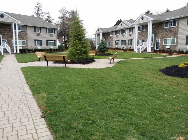 Photo - 335 Brook Ave Unit 335-2B