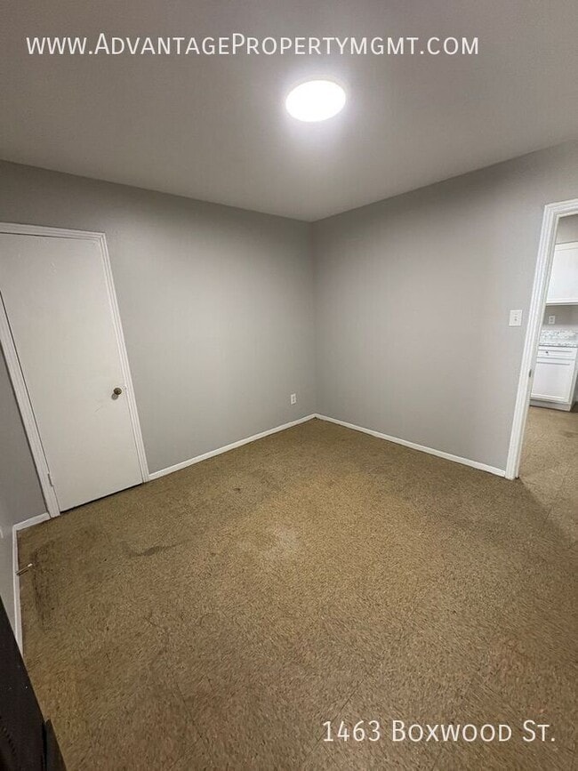 Photo - 1463 Boxwood St