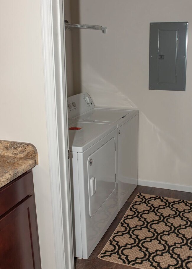 Hi Vine by Weida Apartments West Lafayette, IN