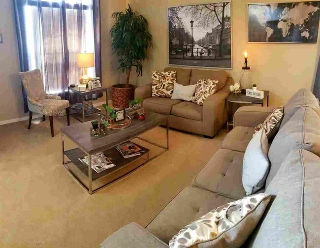 Photo - 712 Brayton Ln