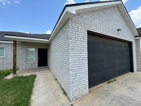 Photo - 5738 Lehigh St