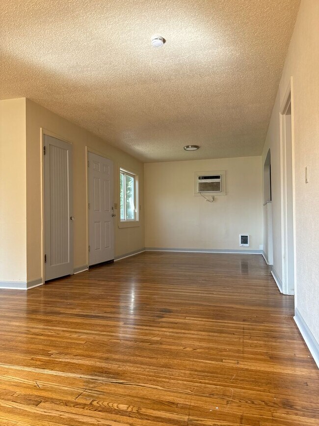 Photo - 401 SE 3rd St Unit 401A