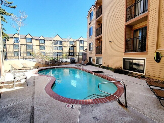 Photo - 1940 Prospector Ave Unit 106