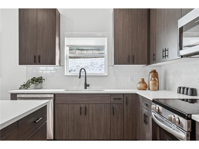 Photo - 10030 Diffley Ct