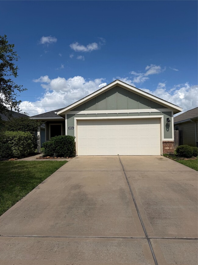 Building Photo - 6934 Scarlet Sagebrush St