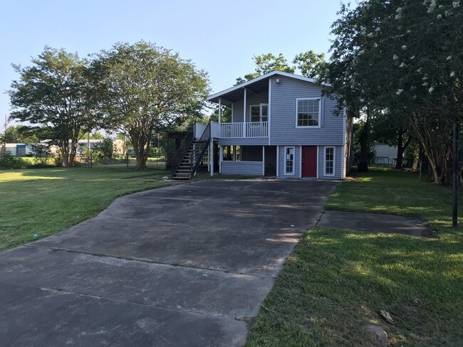 Photo - Gorgeous and spacious home in Danbury, Just remodeled and move in ready!