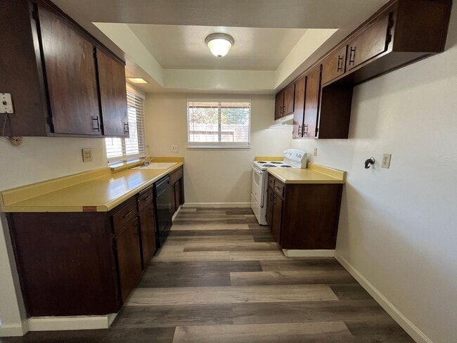 Photo - 3581 Unit 3