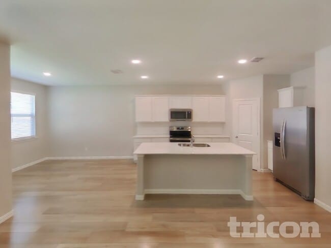 Photo - 219 Jenkinson Dr