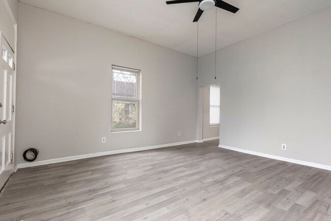 Photo - 726-728 W Saint Catherine Street Unit 726