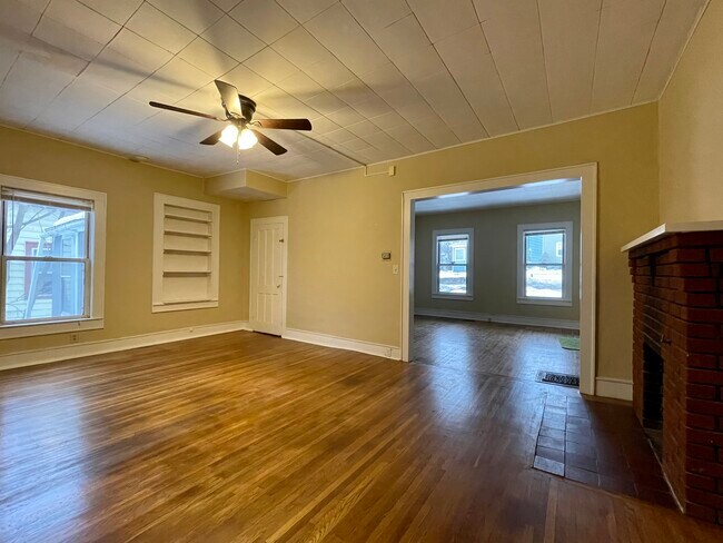 Photo - 128 Washington St Unit 1