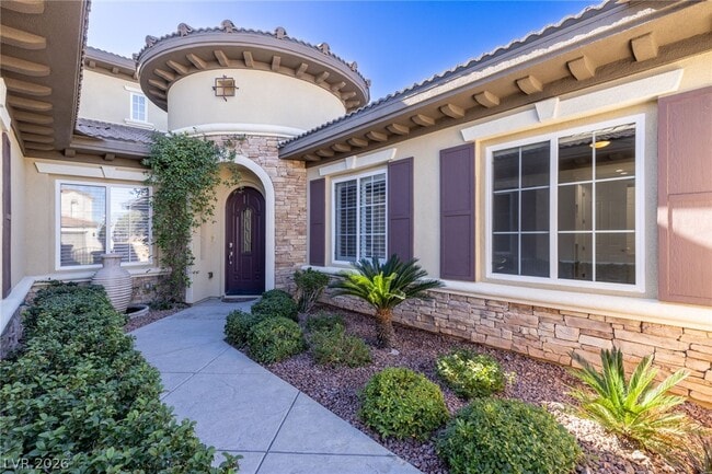 Photo - 1353 River Spey Ave