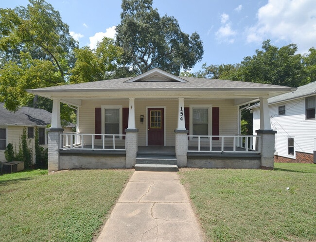 Building Photo - 5 min to downtown Concord - 2 bed, 2 bath Bungalow