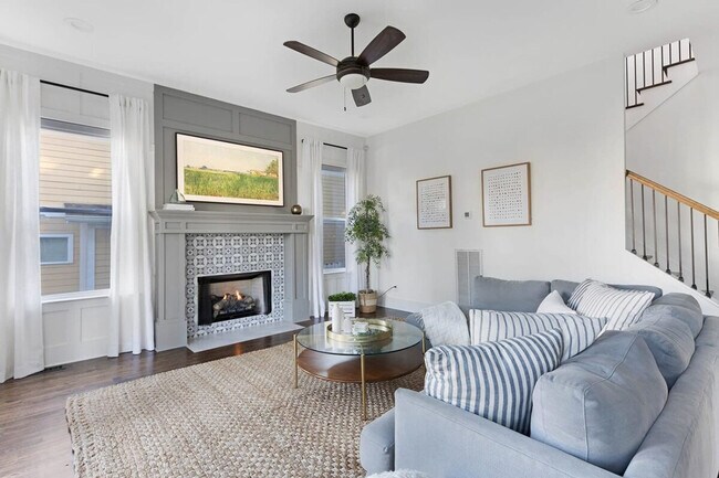 Photo - 923 11th Ave N Unidad ID1043930P