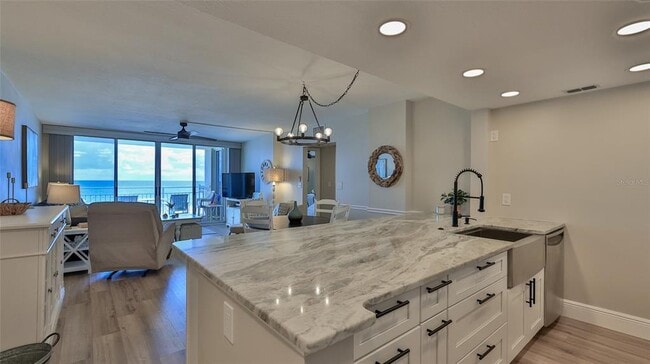 Photo - 4495 S Atlantic Ave Unidad 401