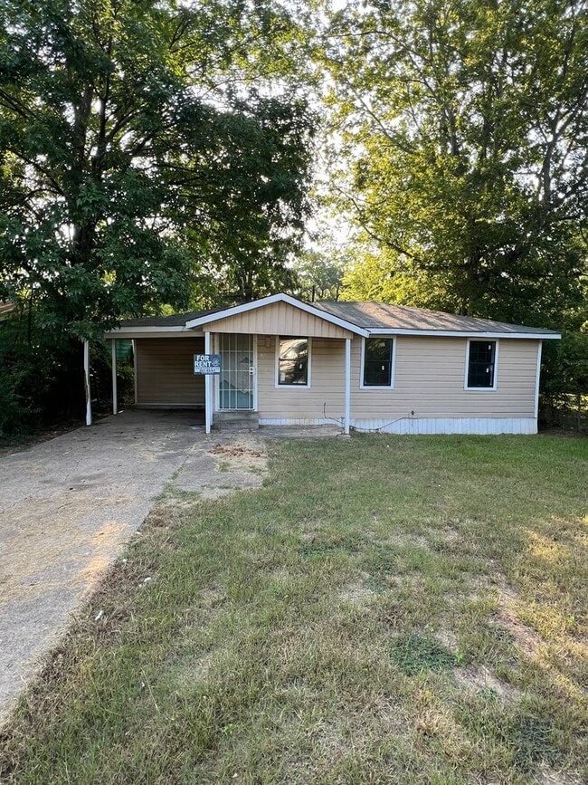 Building Photo - 2109 Ragsdale Ave