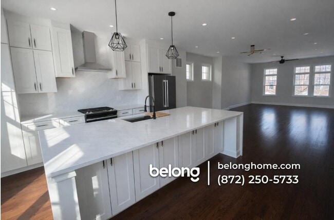 Photo - 4922 S Cornell Ave Unit X