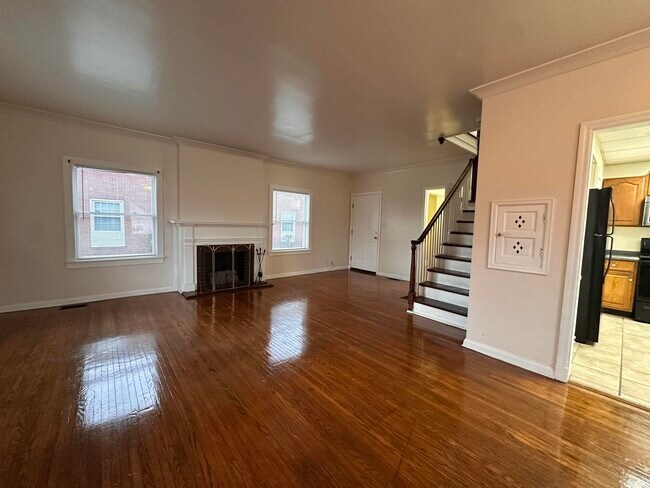 Photo - 909 Lincoln Ave