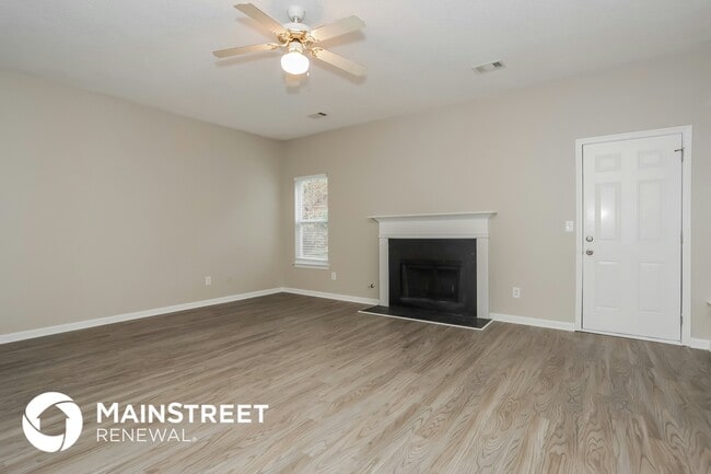 Photo - 2043 Reflective Waters Rd