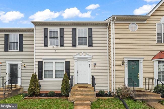 Building Photo - 328 Moseby Ct