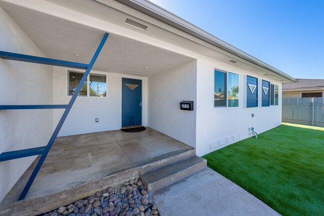 5 Br 2 Bath House - 5737 Dorothy drive - 5737 Dorothy Dr