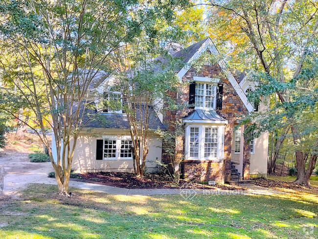 Building Photo - 1002 Woodhall Ln Rental