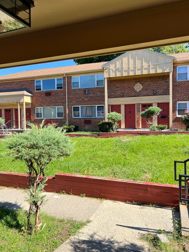 Building Photo - 916 Stuyvesant Ave Unit K1