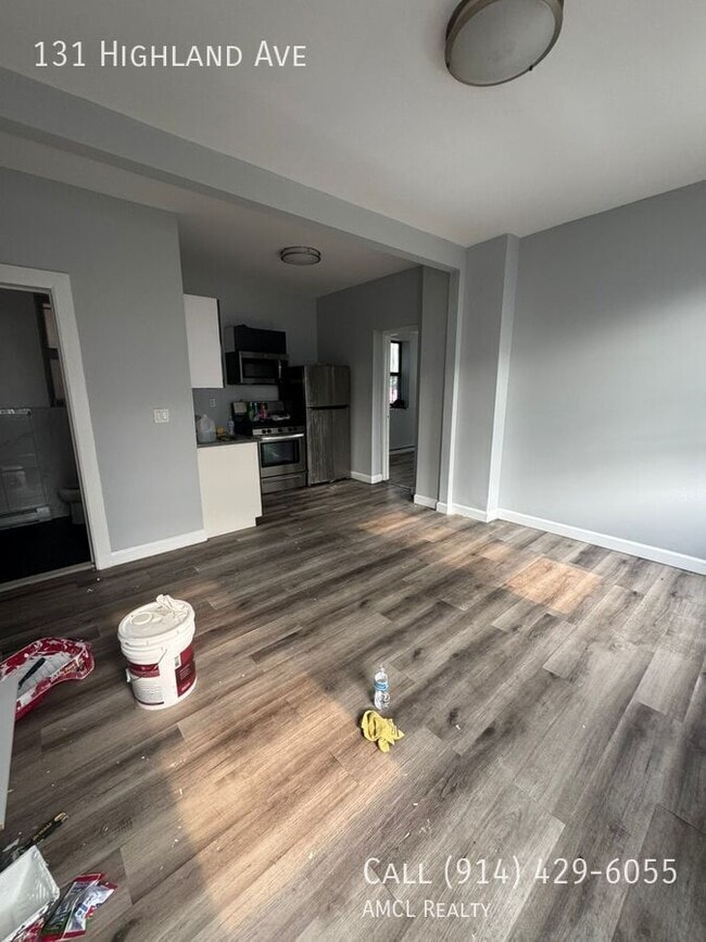 Photo - 131 Highland Ave