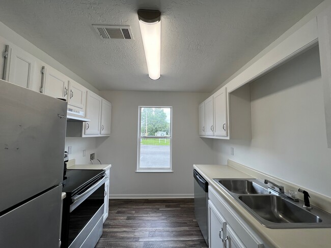 Photo - 427 Mount Pelia Rd