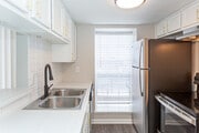 1BD, 1BA - 709SF