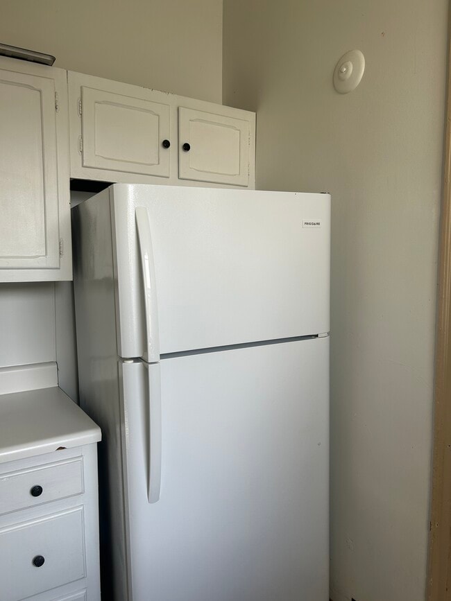 Photo - 505 E Seneca St