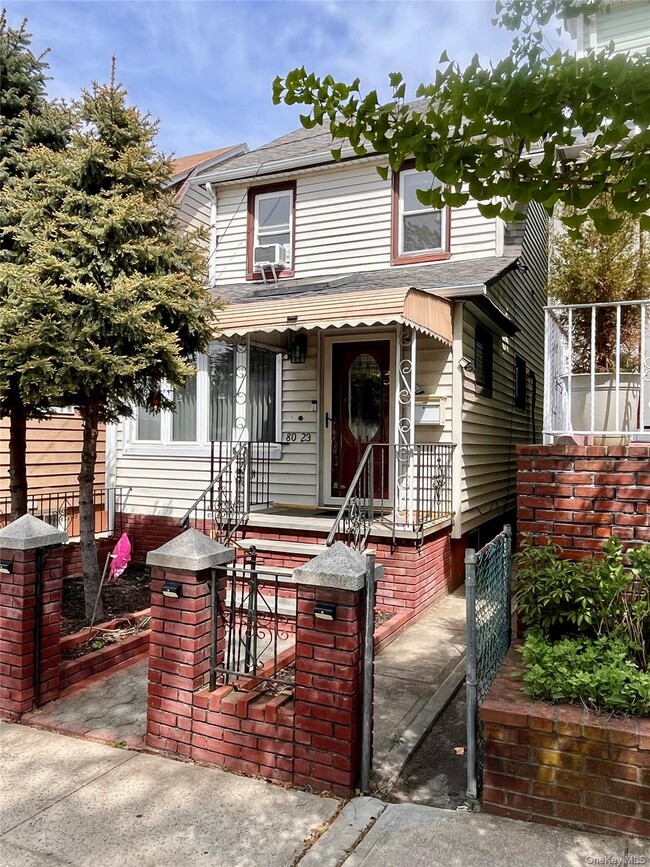 Photo - 80-23 159th St