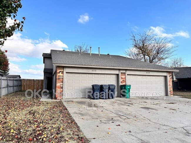 Building Photo - 8712 Rayburn Ave